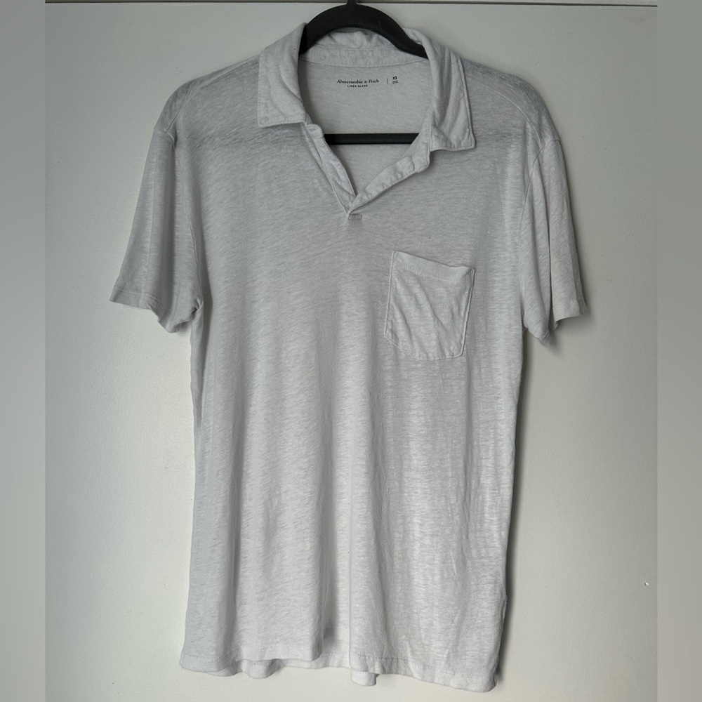 Abercrombie & Fitch Men's Summer Linen-Blend
Johnny Collar Polo